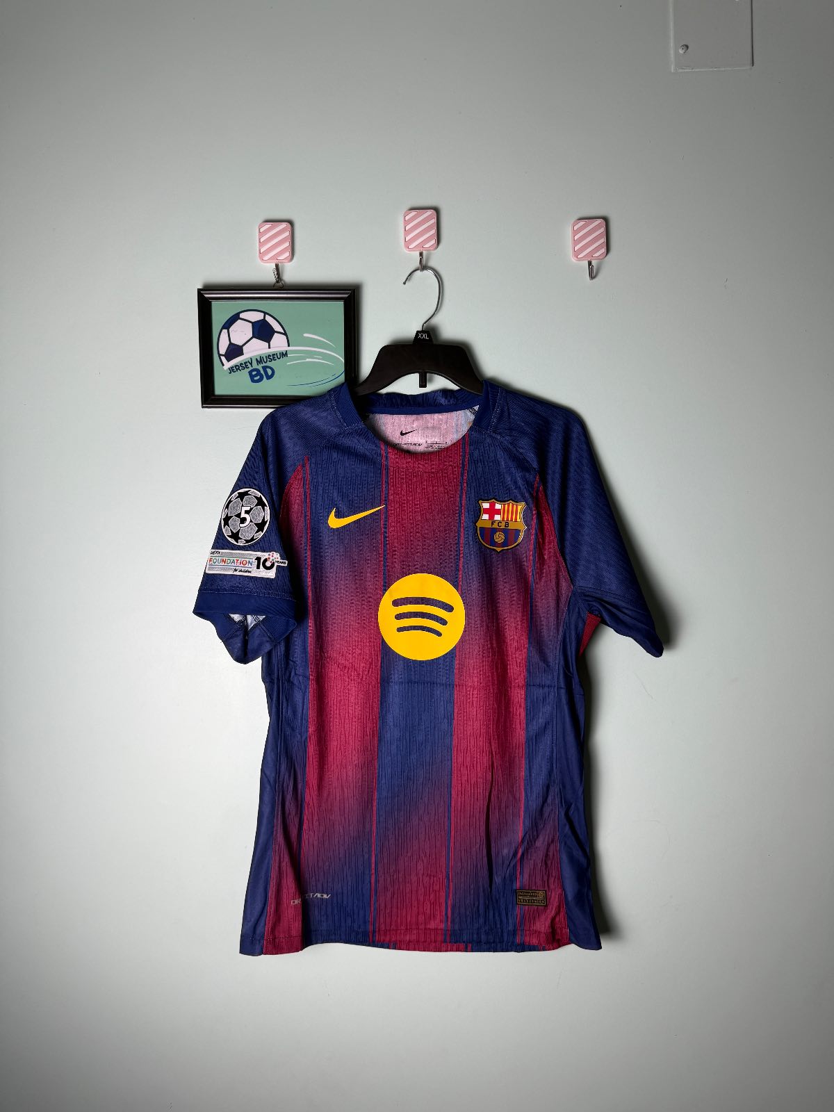 Barca 25-26 home half player