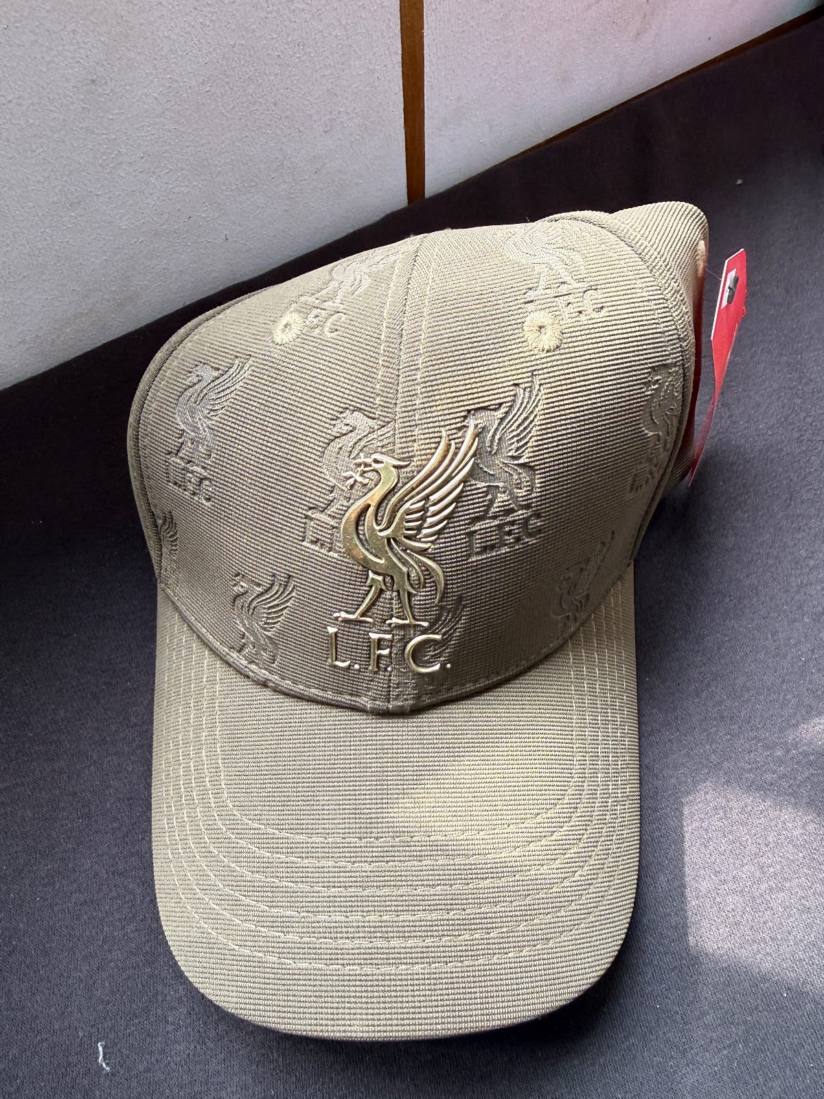 Liverpool grey cap a grade