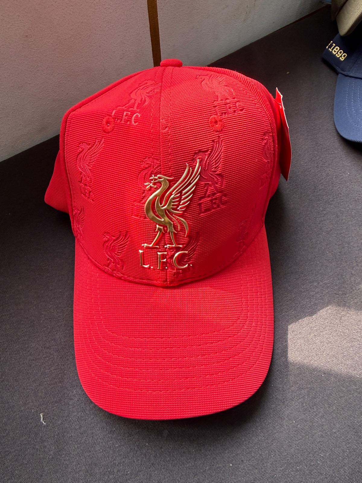 Liverpool a grade cap red