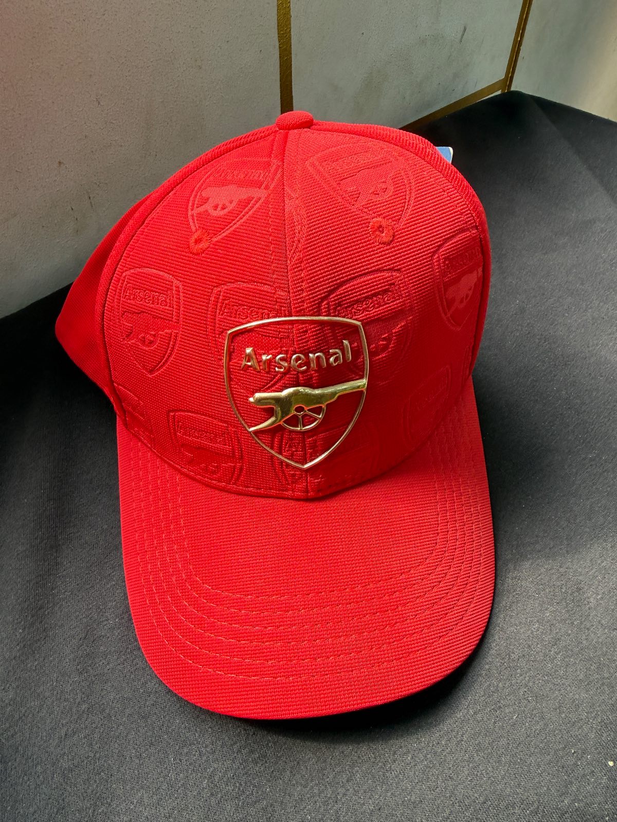 Arsenal red a grade cap